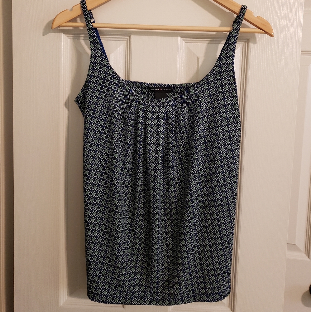 2/$20 New York & Co. Geometric Tank Top with Adjustable Straps Size S